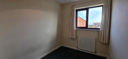 2 bedroom semi-detached house to rent - Photo 2