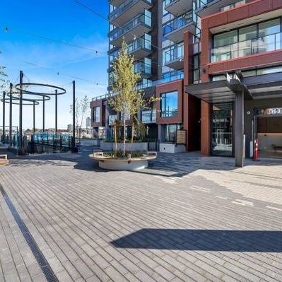 Beautiful new condo 1br/1ba *Pet Friendly* at Dockside Green - Photo 1