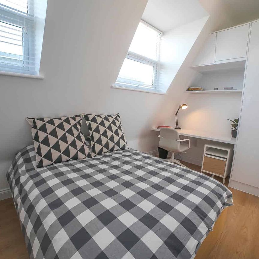 Premium Ensuite Plus - Photo 1