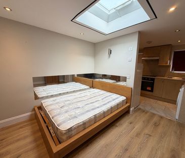 Studio Flat, Howard Road, E17 - Photo 2