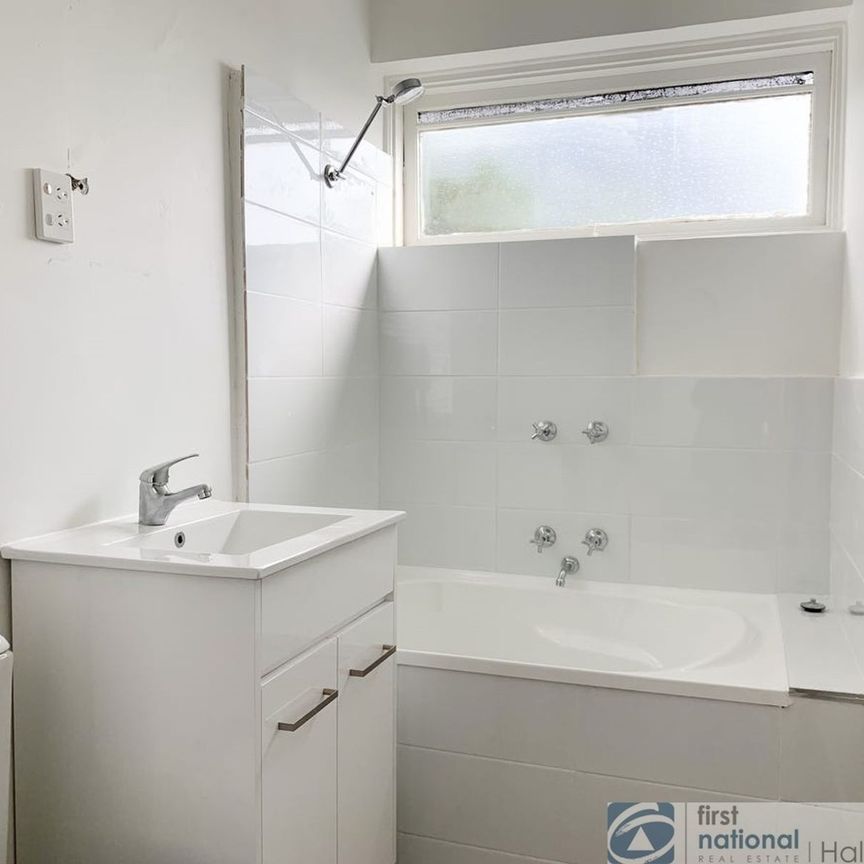 Conveniently Located! - Photo 1