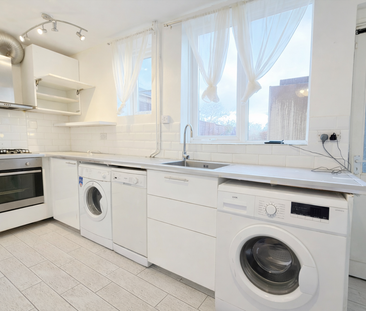 2 bedroom semi-detached house to rent - Photo 4