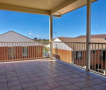 3/72 Grey Street, Keiraville, NSW 2500 - Photo 2