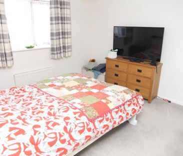 2 bedroom bungalow to rent - Photo 3