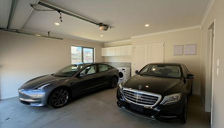 4 Bedrooms on Maka Terrace - Photo 3