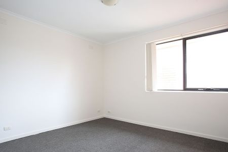 Unit 14/31-35 Potter Street, Dandenong. - Photo 2