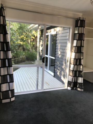 Property Management27A Park Hill Road, Birkenhead - House for Rent - Photo 2