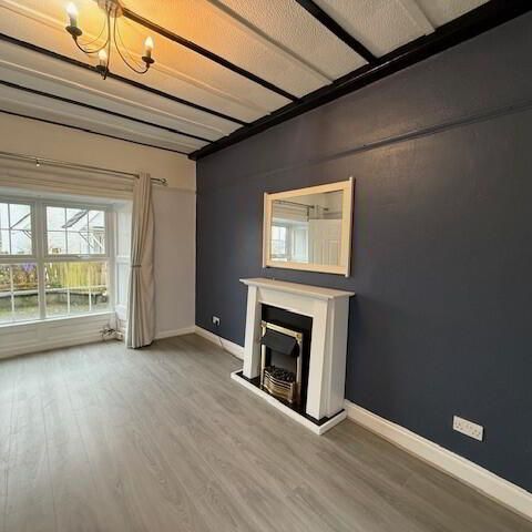 7 Hollymount Court, Belfast, BT10 0HA - Photo 1