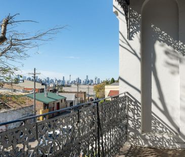 CITY VIEWS | THE PERFECT BLEND OF CHARM AND CONVENIENCE - Photo 2
