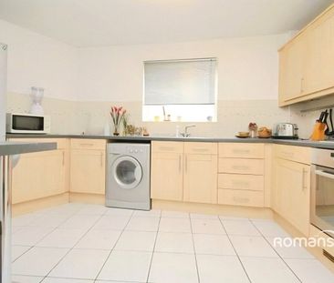 2 bedroom apartment to rent - Photo 4
