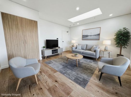 Luxurious + Stylish Apartment in Prime Location of Blacktown - Photo 1
