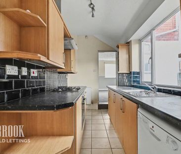 2 bedroom terraced house to rent - Photo 6