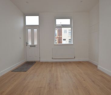 2 Bedroom Terraced House - Photo 1