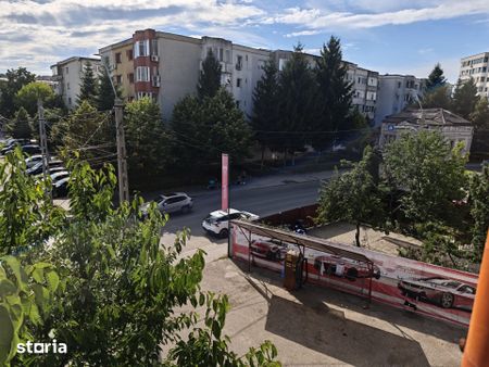 CASĂ SPAȚIOASĂ DE INCHIRIAT – EXERCIȚIU | IDEALĂ PENTRU AFACERE - Photo 2