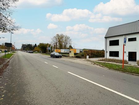 Prachtige woning met 4 slaapkamers, 3 badkamers en bureauruimte in Wijnegem - Foto 5