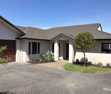 Family Home in Hilltop School Zone - Photo 3