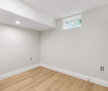 For Lease - 116 Manor Road Unit# Lower, Toronto, Ontario - Photo 1