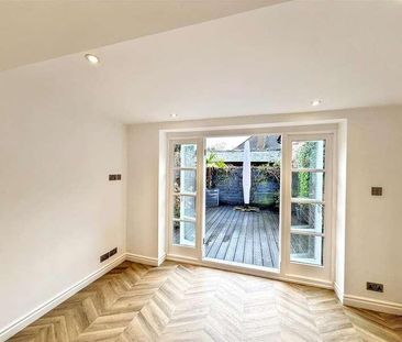 Mews Cottage, East Downs Road, Bowdon, Altrincham, WA14 - Photo 1