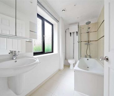 An attractive family home in an ideal location for town, schools an... - Photo 1