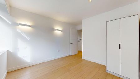 2 bedroom ground floor flat to rent - Photo 3