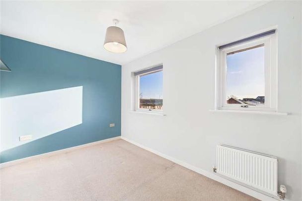 Tay Road, Tilehurst, Reading, Berkshire, RG30 - Photo 1