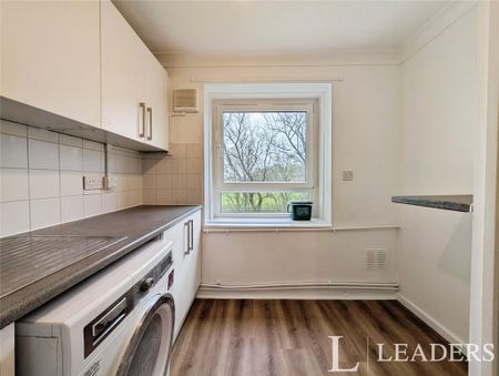 1 bedroom flat to rent - Photo 5