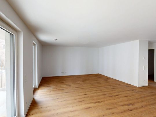 Geräumige 3-Zimmer-Neubauwohnung mit EBK und Balkon - Photo 1