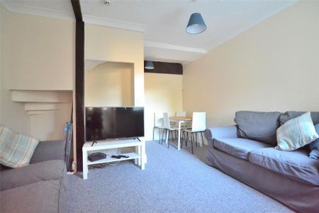 5 bedroom terraced house to rent - Photo 2