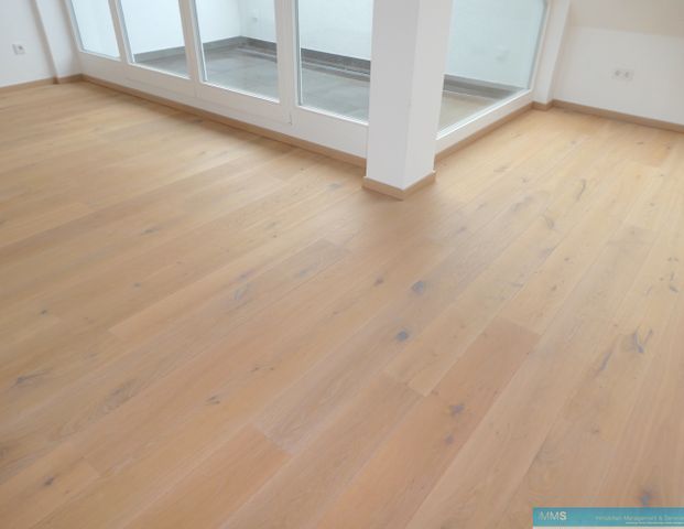 Berlin (Charlottenburg) | 2-Zimmer-Dachgeschoss-Wohnung | ca. 118 m² - Photo 1