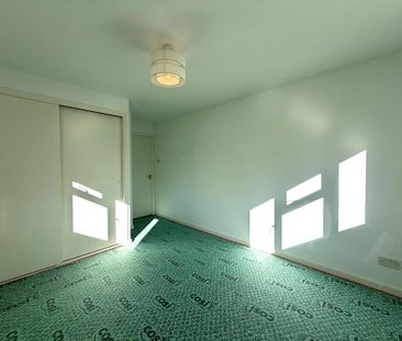 2 bedroom detached bungalow to rent - Photo 1