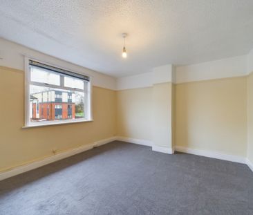 Whaddon Road, Cheltenham, GL52 - Photo 2