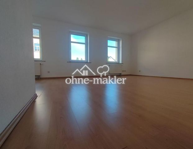 3 Zimmerwohnung mit Dusche und Badewanne, Parkplatz, Garten, Dez. mietfrei! - Photo 1