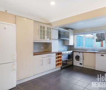 2 bedroom terraced house to rent - Photo 3
