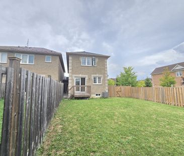 For Lease - 5054 Intrepid Drive, Mississauga, Ontario - Photo 6