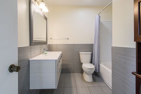 For Lease - 770 Fanshawe Park Road Unit# 24, London North, Ontario - Photo 3