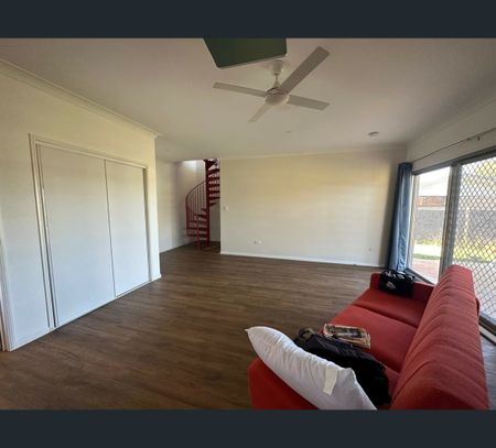 113 Canaipa Point Drive, Russell Island, Qld 4184 - Photo 5