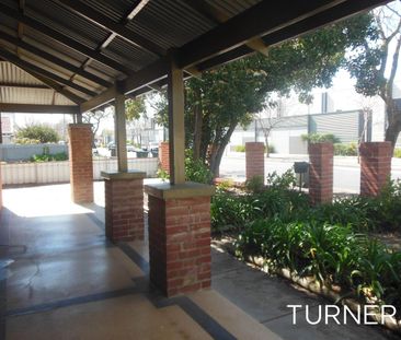 CHARACTER FAMILY HOME IN SOUGHT AFTER LOCATION - Photo 3