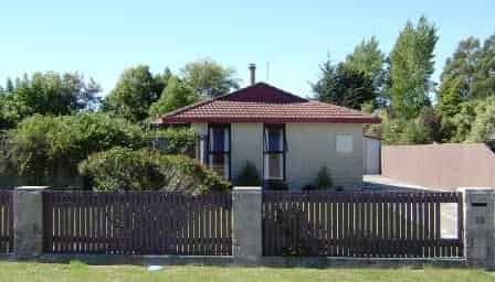 RANGIORA - 3 BEDROOMS - Photo 2