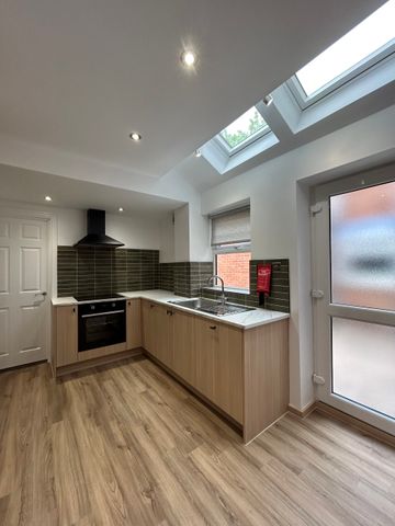 84 Leopold Street - Photo 4