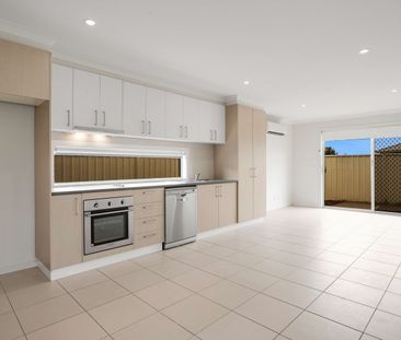 220 Benetook Avenue - Photo 3