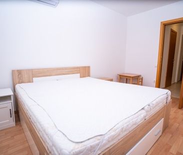 Zsolt utca - Fotó 3