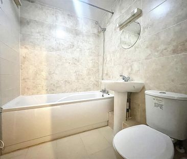 1 Bedroom Flat - Purpose Built To Let - Photo 6
