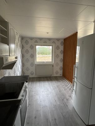 Humlevägen, Nossebro - Photo 1