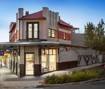 Fresh & Bright Three-Bedroom Townhouse in Prime Ripponlea Location! - Photo 1