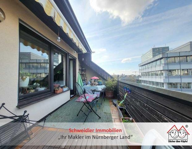 Die Erlanger City im Blick!!! Sonnige 3-Zimmer-DG-Wohnung mit Balkon & Einbauküche zur Miete - Foto 1