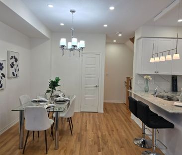 For Lease - 236 Vivant Street, Newmarket, Ontario - Photo 4