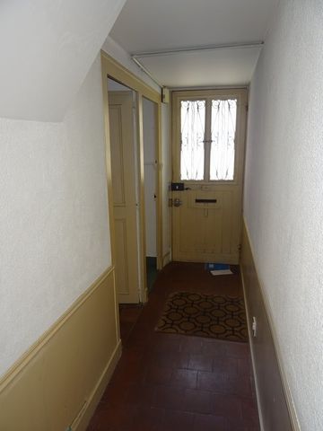 Location Maison 2 pièces 56m² ORLEANS 45000 - Photo 2