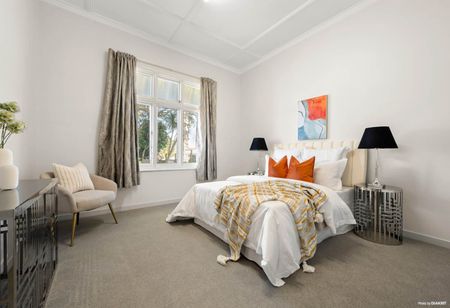 42 Mount Smart Road, Onehunga, Auckland - Photo 3