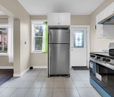For Lease - 31 Gibson Avenue, Hamilton, Ontario - Photo 2