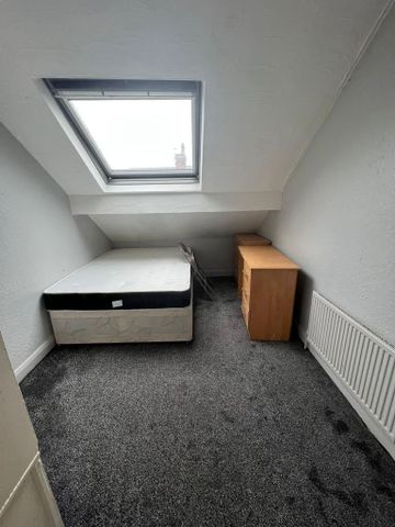 Brudenell Road, Leeds, LS6 - Photo 3